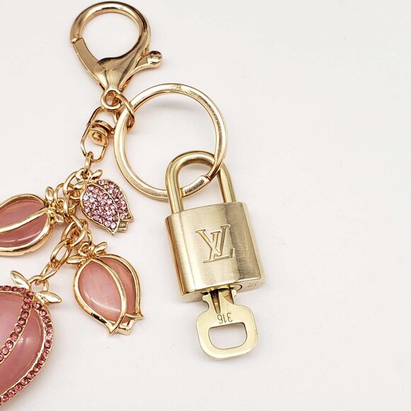 Authentic Louis Vuitton Lock & Key with unbranded Bagcharm, Keycharm, Keychain - Picture 5 of 7